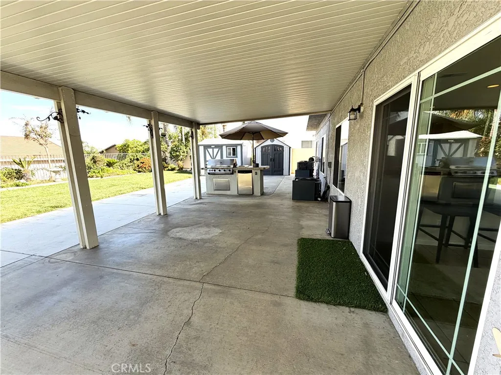 873 Greenridge, Corona, California 92882 home-pic-15